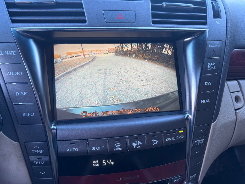 2008 Lexus LS Image 39