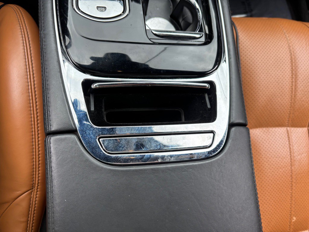 2015 Jaguar XJ Image 61