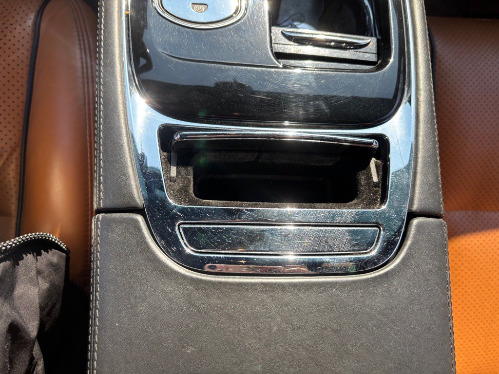 2015 Jaguar XJ Image 74