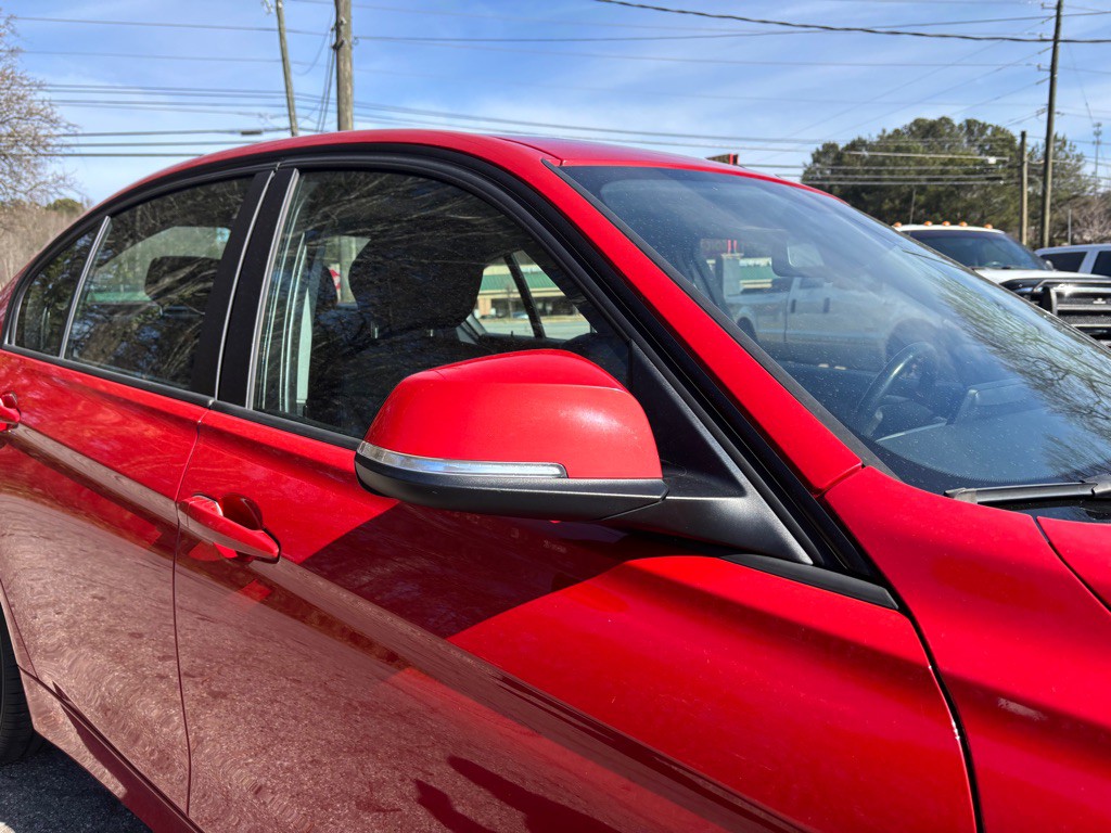 2015 BMW 3 Series Image 11