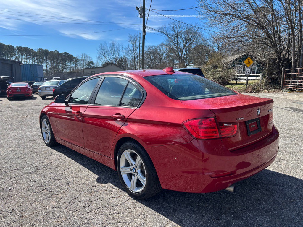 2015 BMW 3 Series Image 15