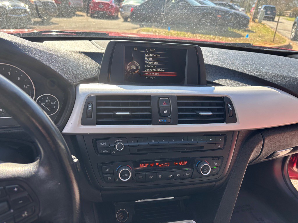 2015 BMW 3 Series Image 47