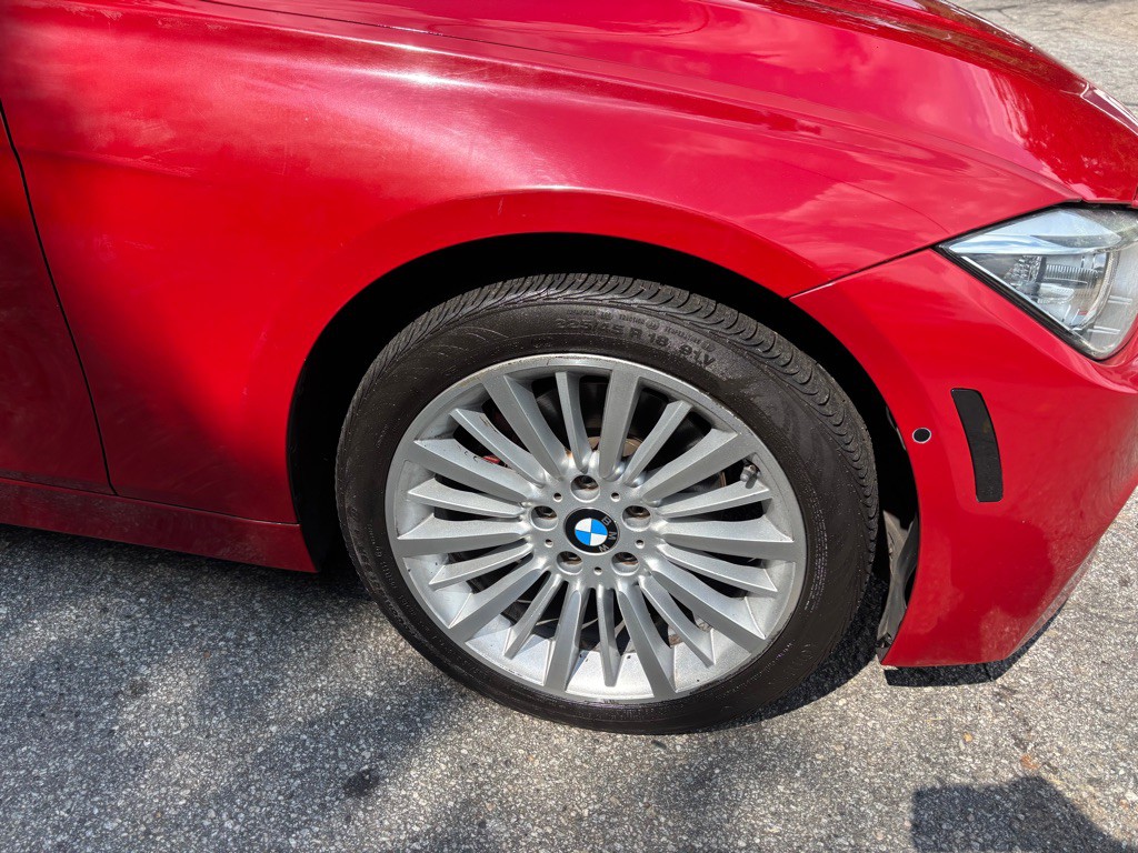 2015 BMW 3 Series Image 8