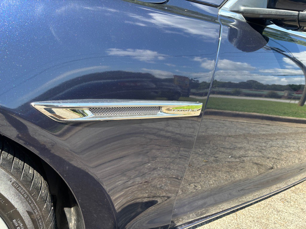 2016 Jaguar XJ Image 15