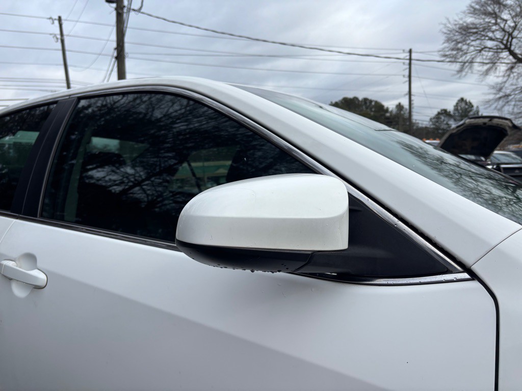 2012 Toyota Camry Image 10