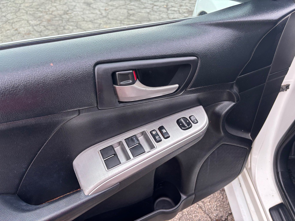 2012 Toyota Camry Image 15