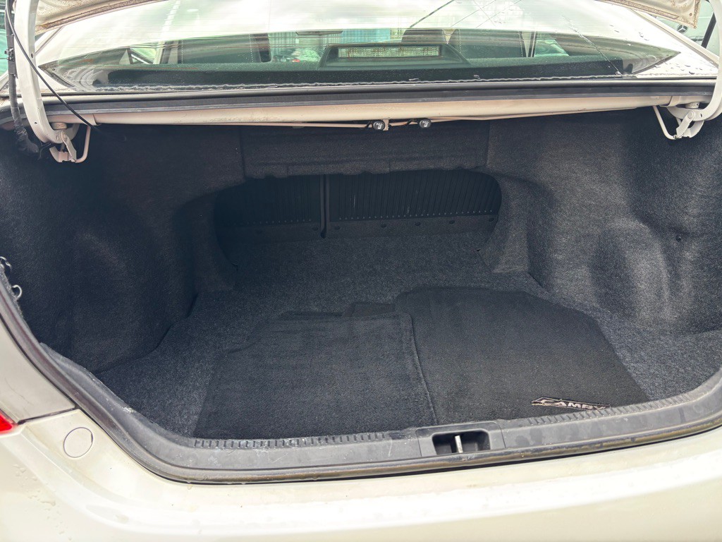 2012 Toyota Camry Image 37