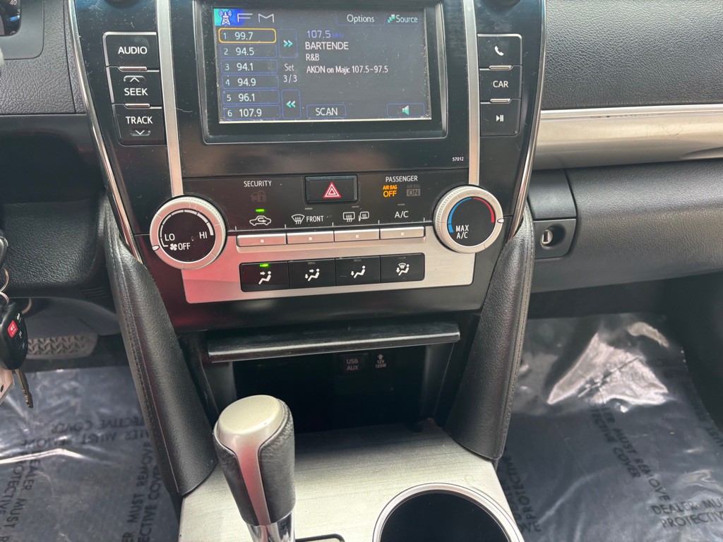 2012 Toyota Camry Image 42