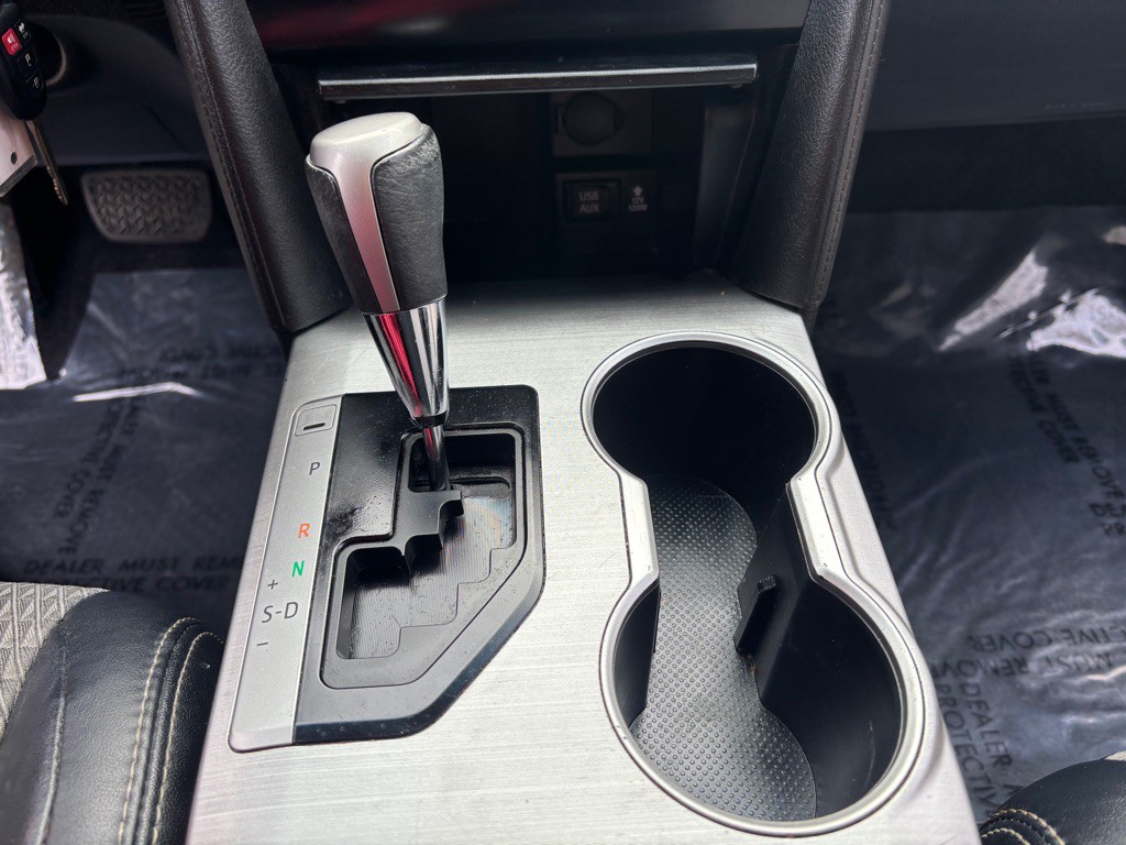 2012 Toyota Camry Image 43