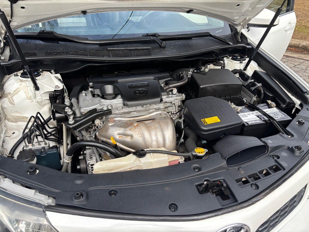 2012 Toyota Camry Image 48