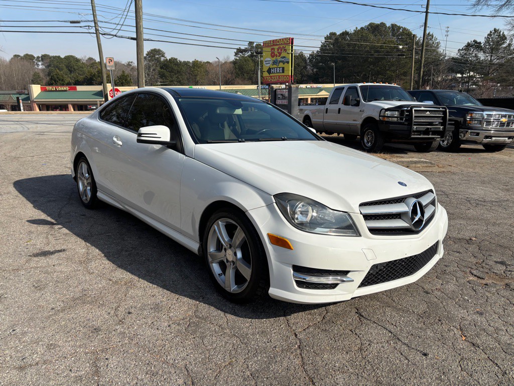 2013 Mercedes-Benz C-Class Image 9