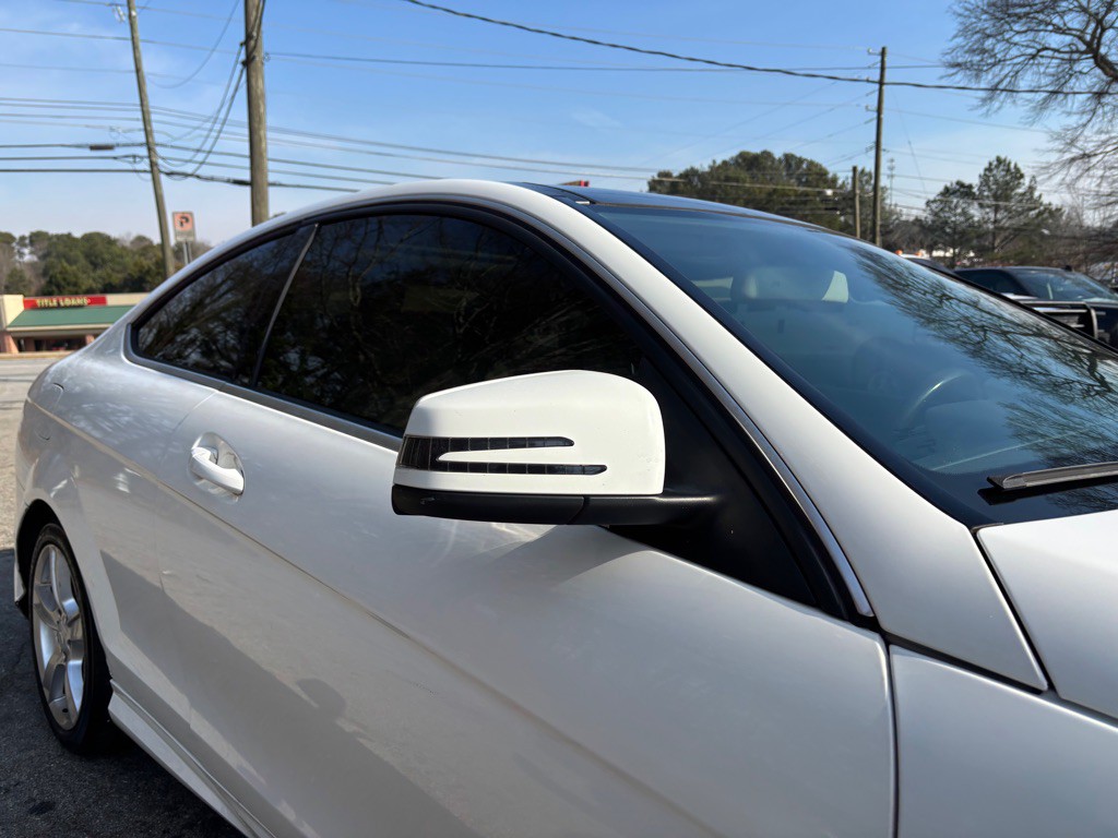 2013 Mercedes-Benz C-Class Image 14