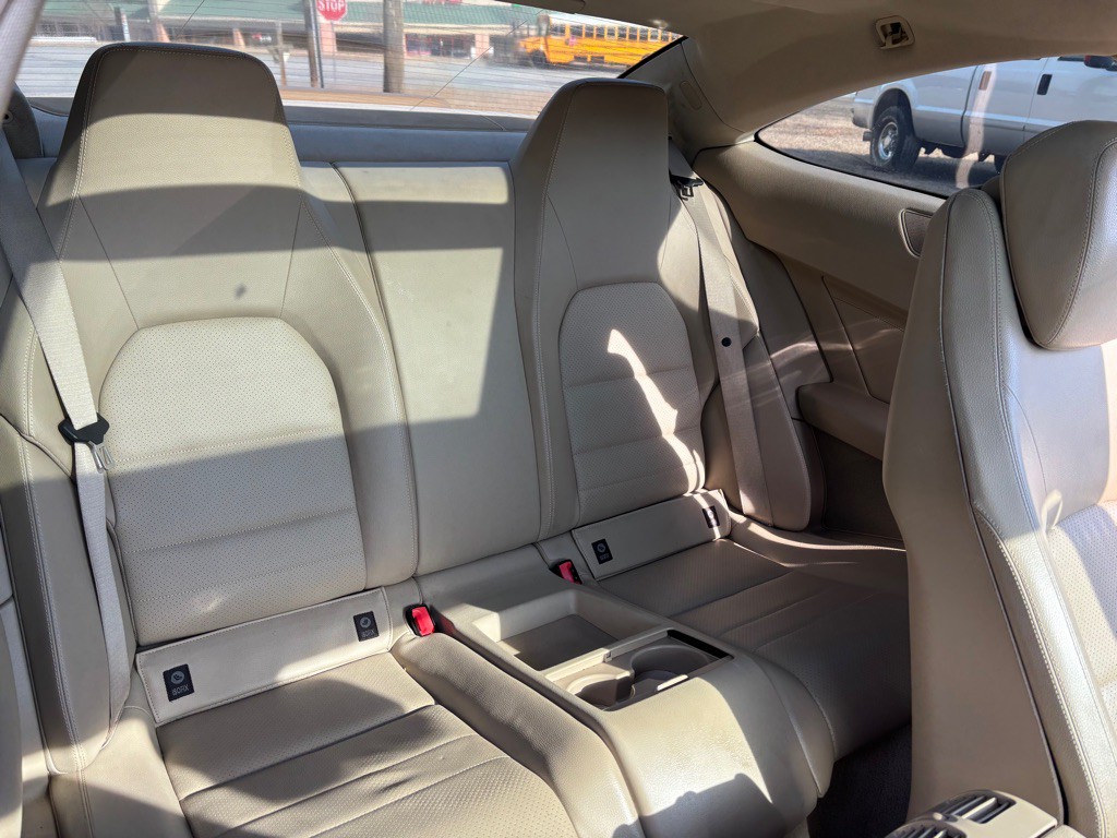 2013 Mercedes-Benz C-Class Image 33