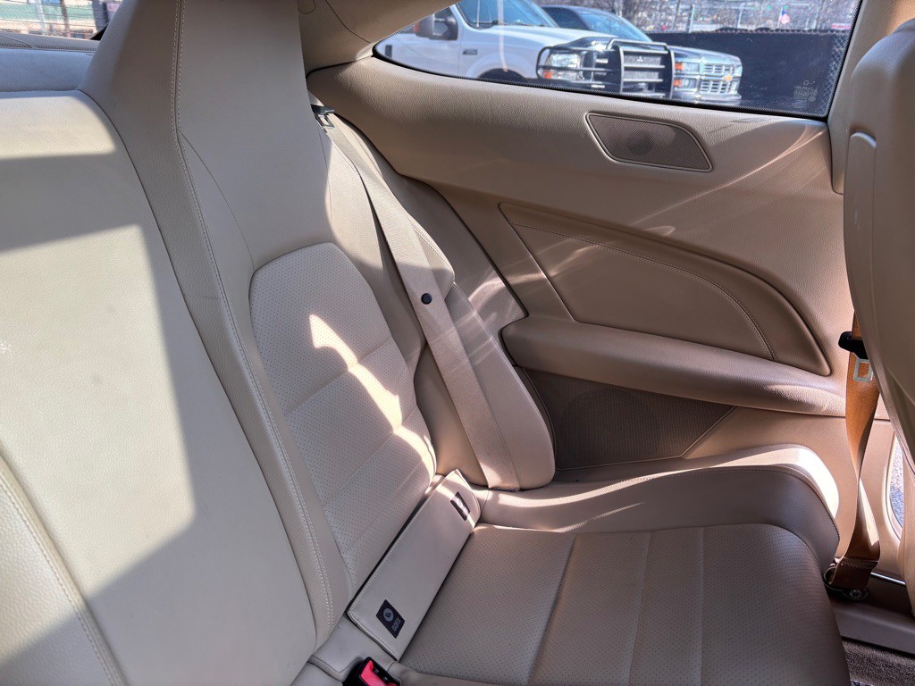 2013 Mercedes-Benz C-Class Image 35