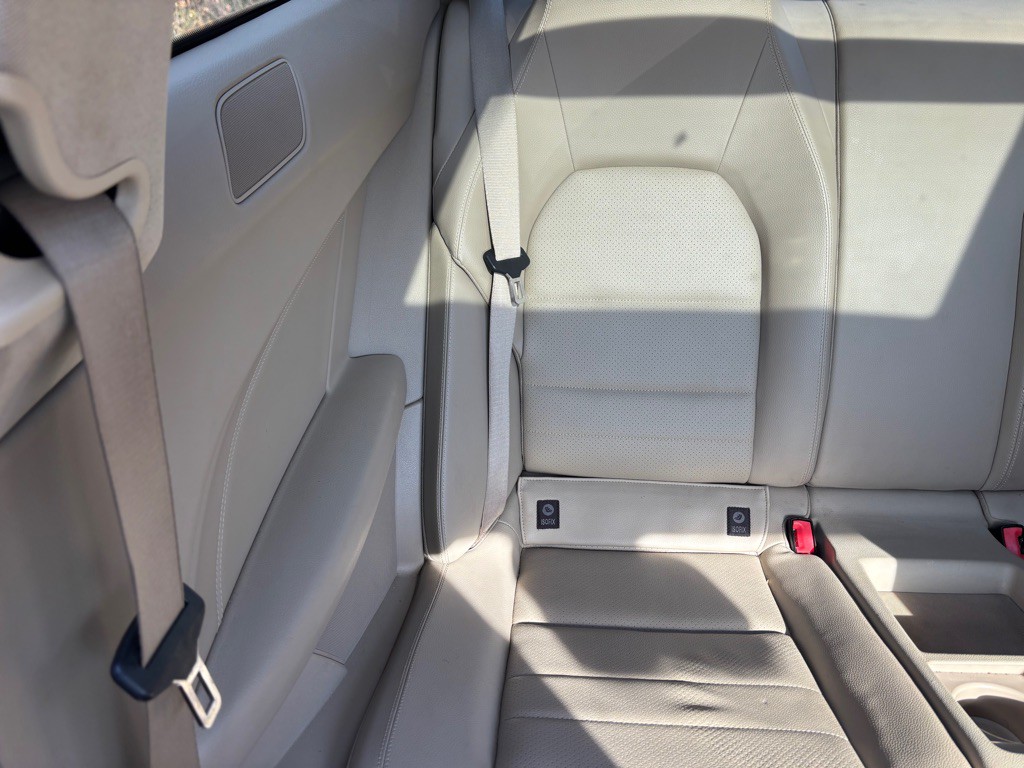 2013 Mercedes-Benz C-Class Image 36