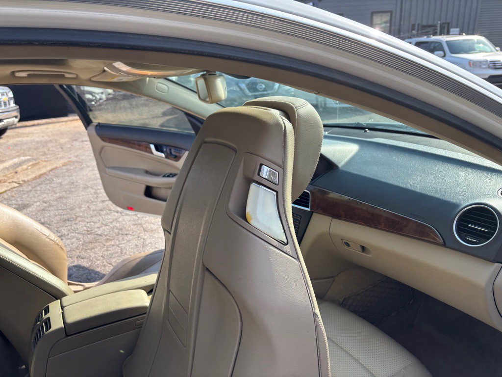 2013 Mercedes-Benz C-Class Image 38