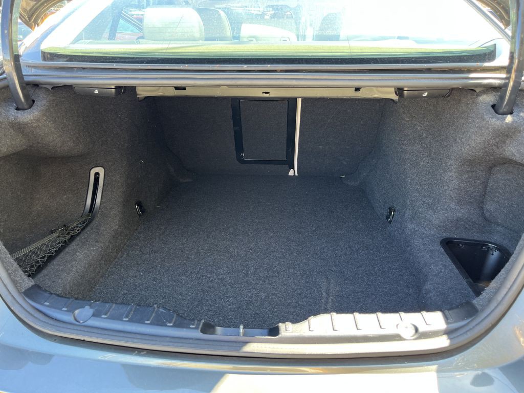 2015 BMW 5 Series Image 29