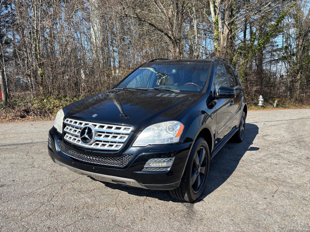 2011 Mercedes-Benz M-Class Image 4