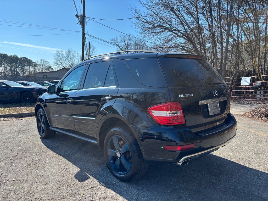 2011 Mercedes-Benz M-Class Image 13