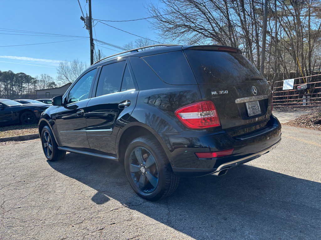 2011 Mercedes-Benz M-Class Image 14