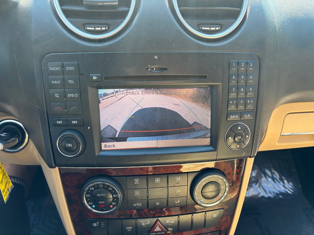 2011 Mercedes-Benz M-Class Image 57