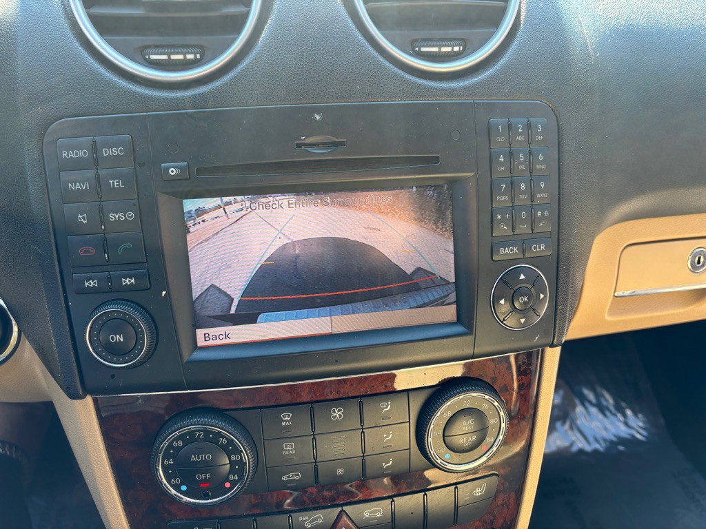 2011 Mercedes-Benz M-Class Image 58