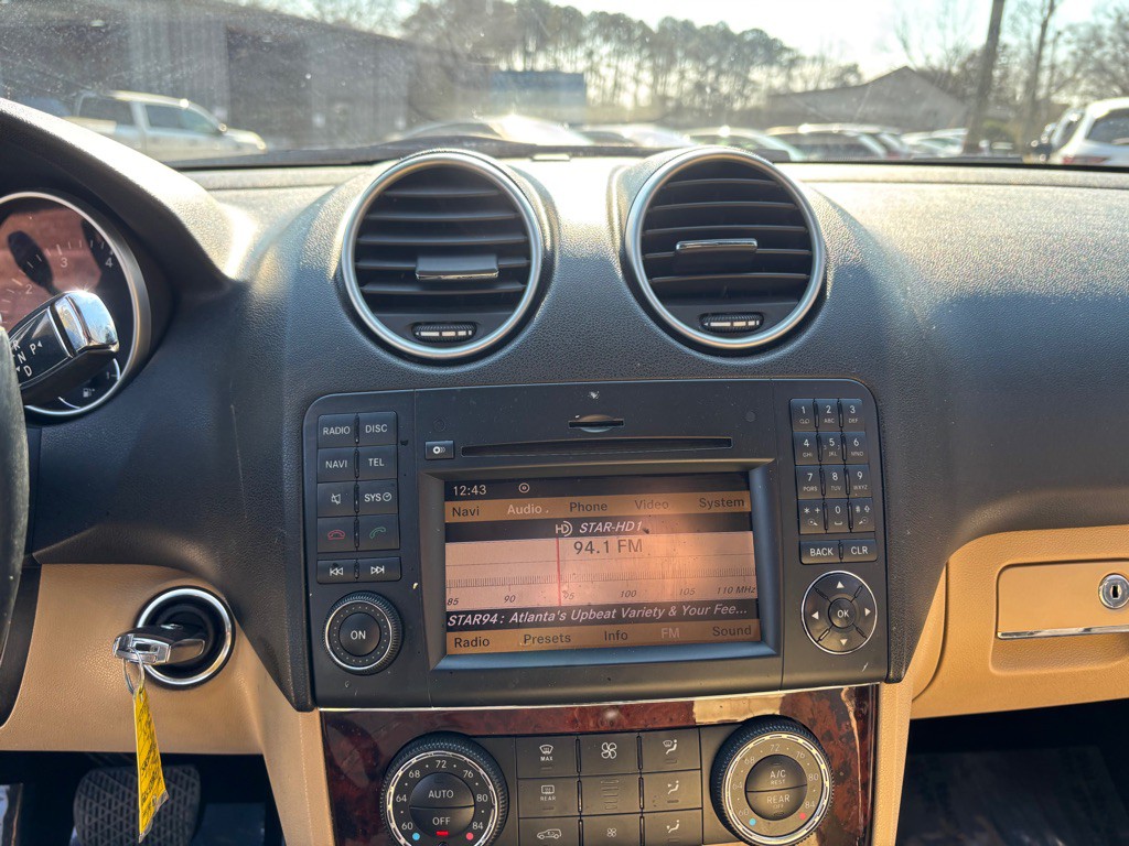 2011 Mercedes-Benz M-Class Image 62