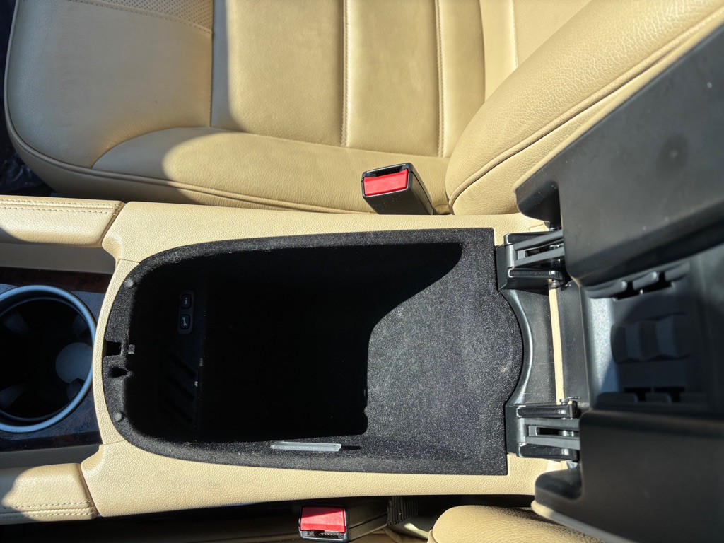 2011 Mercedes-Benz M-Class Image 65