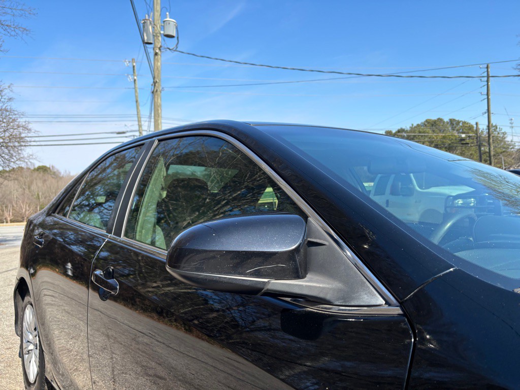 2014 Toyota Camry Image 6