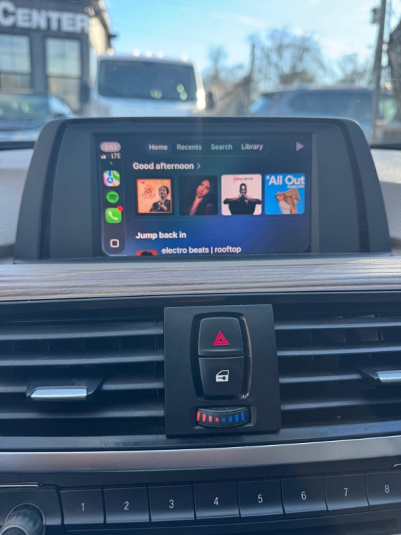 2012 BMW 3 Series Image 49