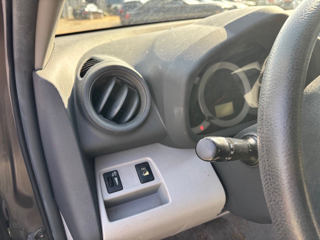 2012 Toyota Rav4 Image 18