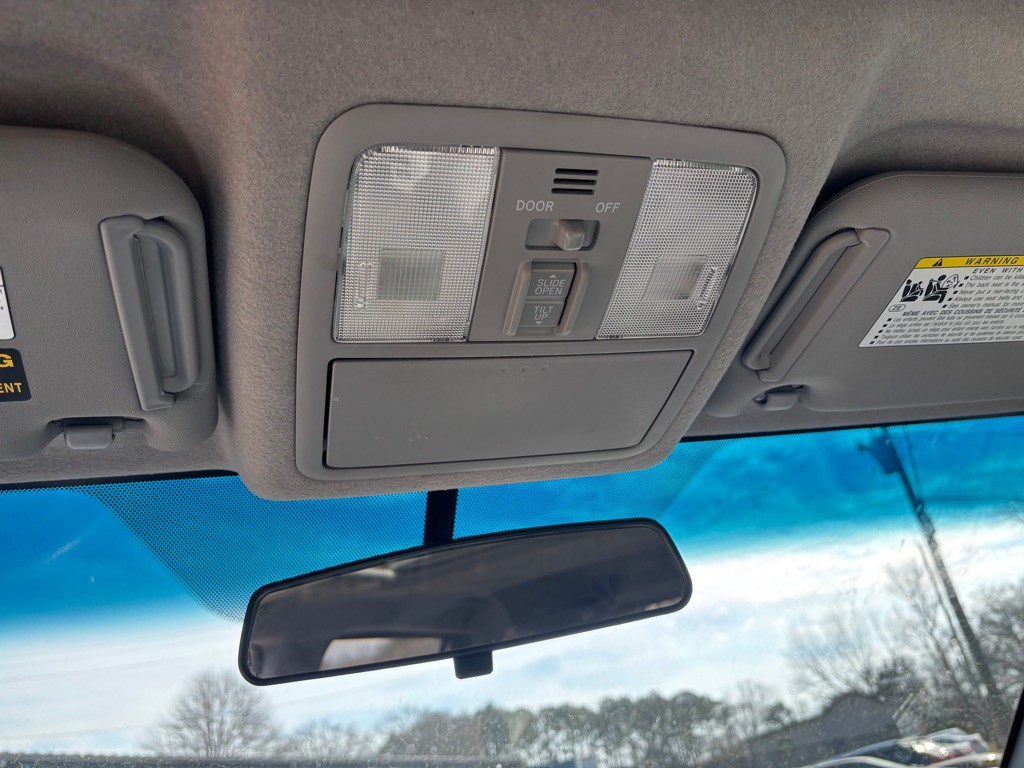 2012 Toyota Rav4 Image 20