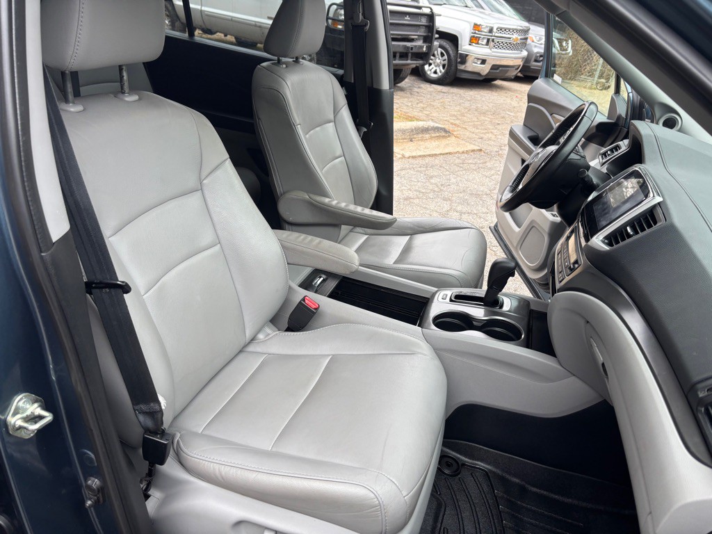 2018 Honda Pilot Image 37