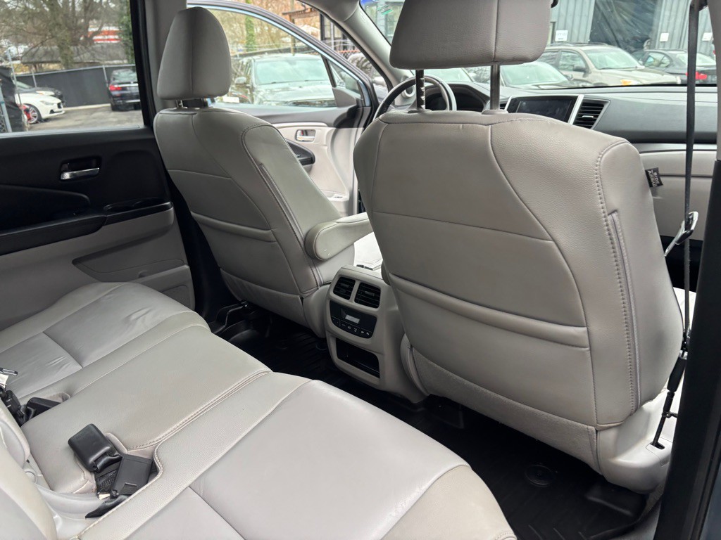 2018 Honda Pilot Image 41