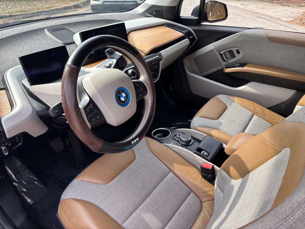 2016 BMW i3 Image 16