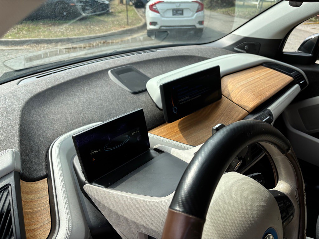 2016 BMW i3 Image 23