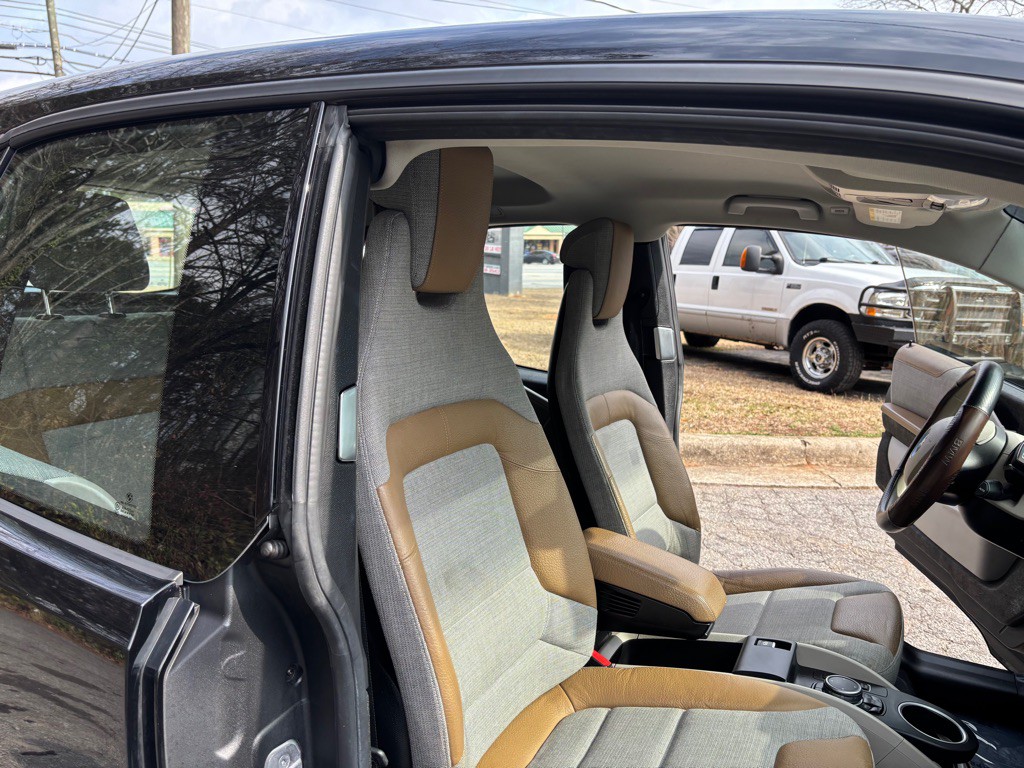 2016 BMW i3 Image 30