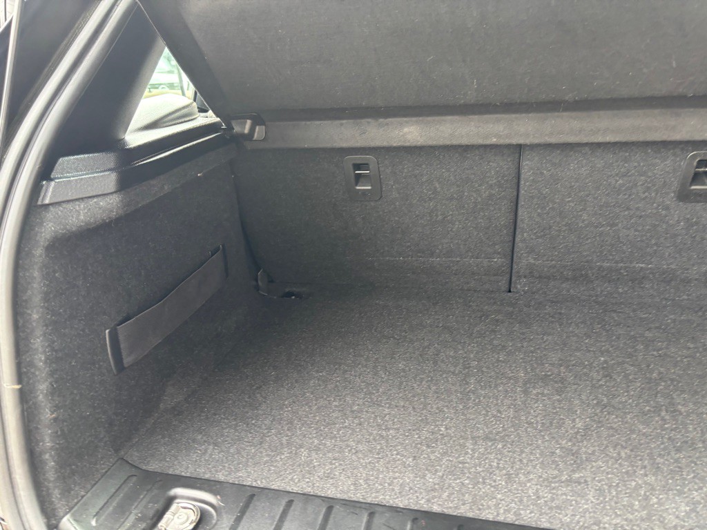 2016 BMW i3 Image 50