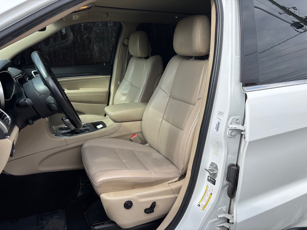 2021 Jeep Grand Cherokee Image 17