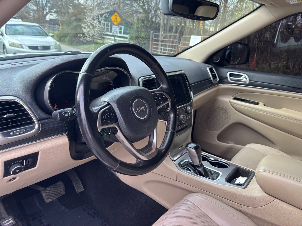 2021 Jeep Grand Cherokee Image 24