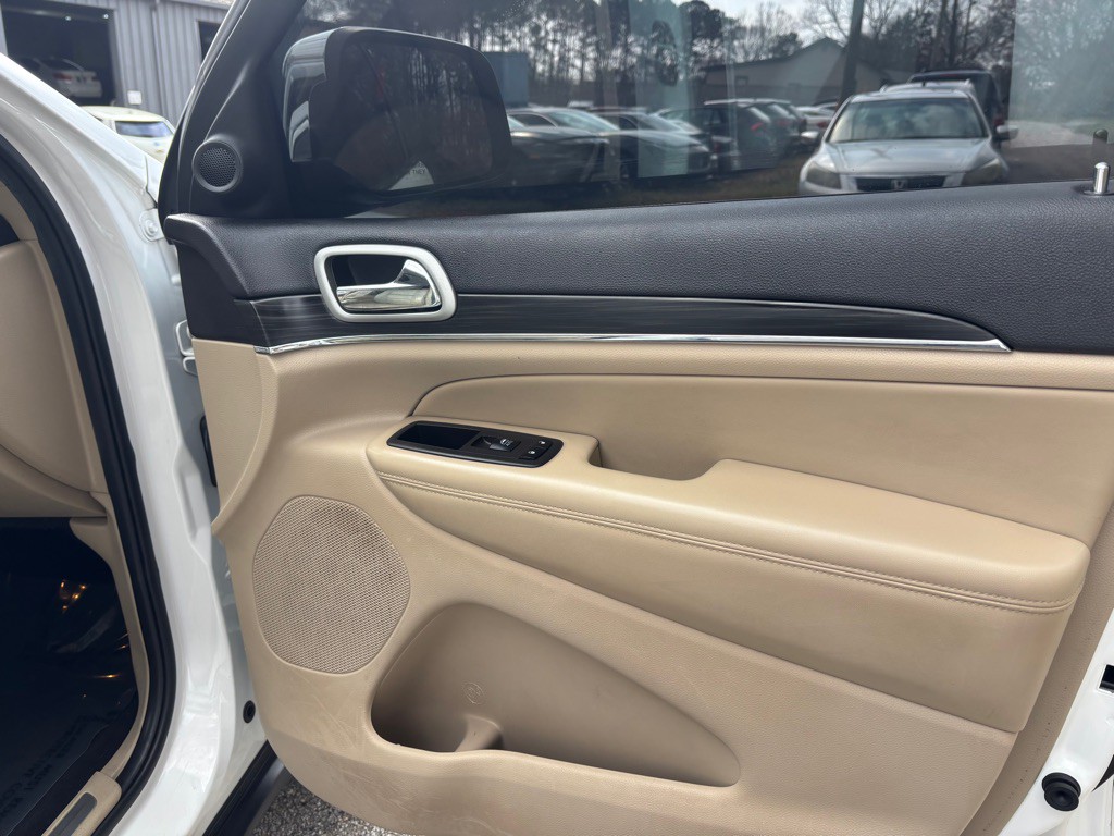 2021 Jeep Grand Cherokee Image 26