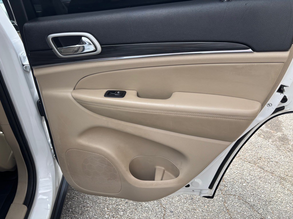 2021 Jeep Grand Cherokee Image 34