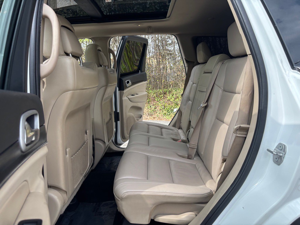 2021 Jeep Grand Cherokee Image 42