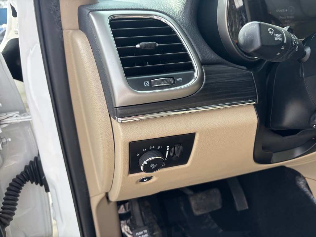 2021 Jeep Grand Cherokee Image 55