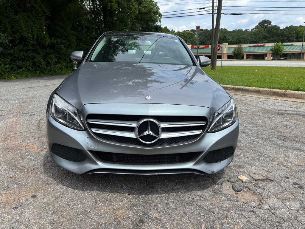 2015 Mercedes-Benz C-Class Image 2