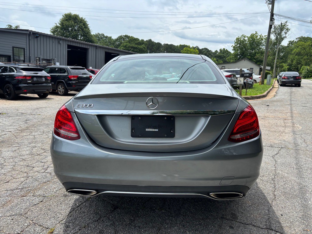 2015 Mercedes-Benz C-Class Image 8