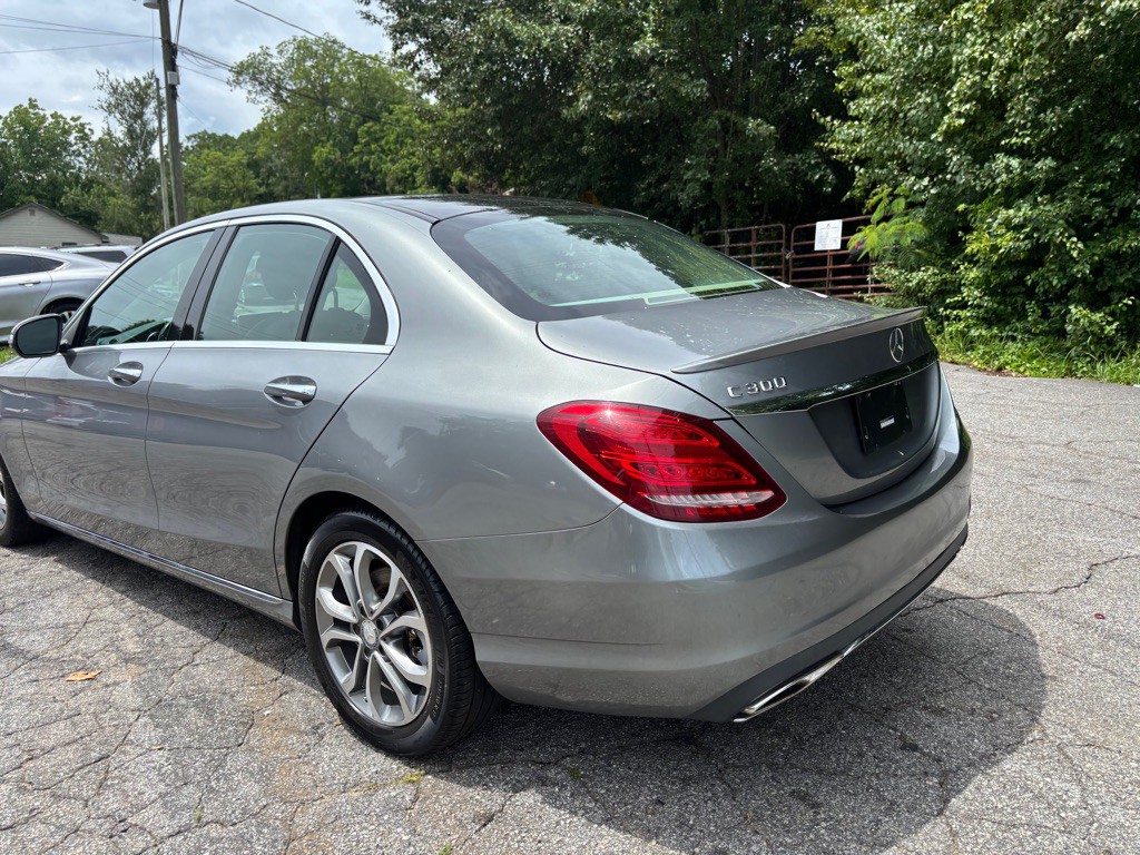 2015 Mercedes-Benz C-Class Image 13