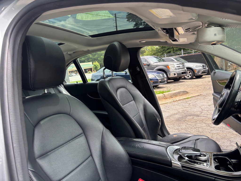 2015 Mercedes-Benz C-Class Image 27