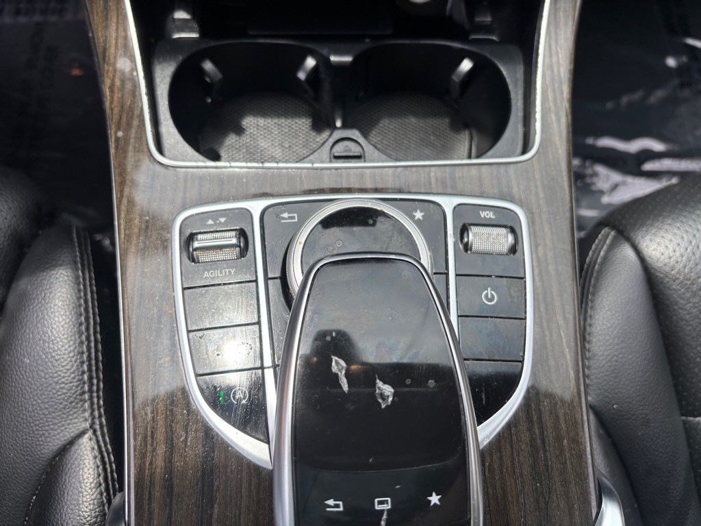 2015 Mercedes-Benz C-Class Image 45