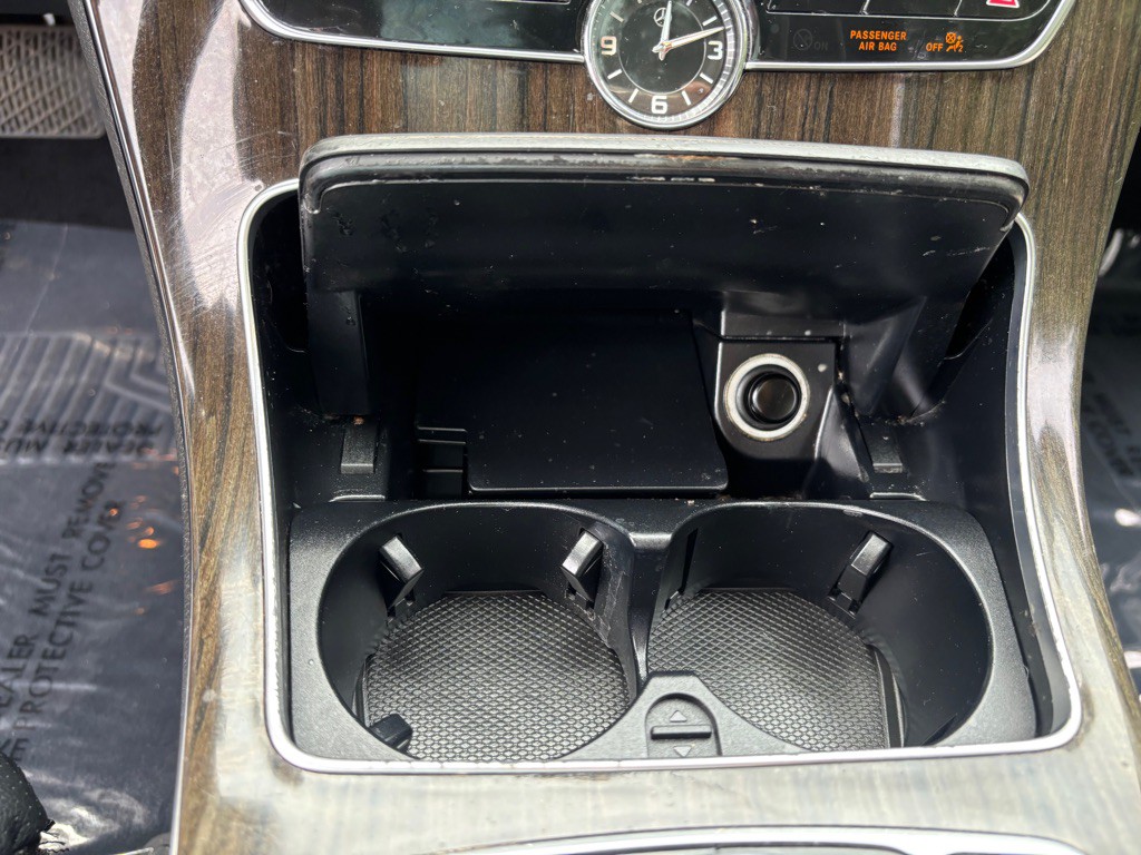 2015 Mercedes-Benz C-Class Image 52